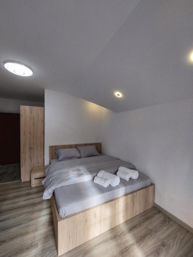 Eleon Motel Brezovice Eksteriør bilde